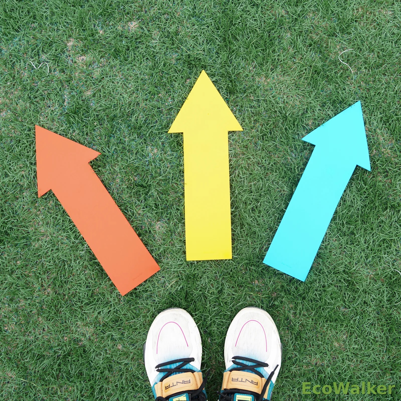 EcoWalker Corner Arrow Direction Markers — Mixed Colors 6-Pack
